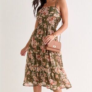 NWOT Rita Ruffle Tiered Ruffle Midi Dress